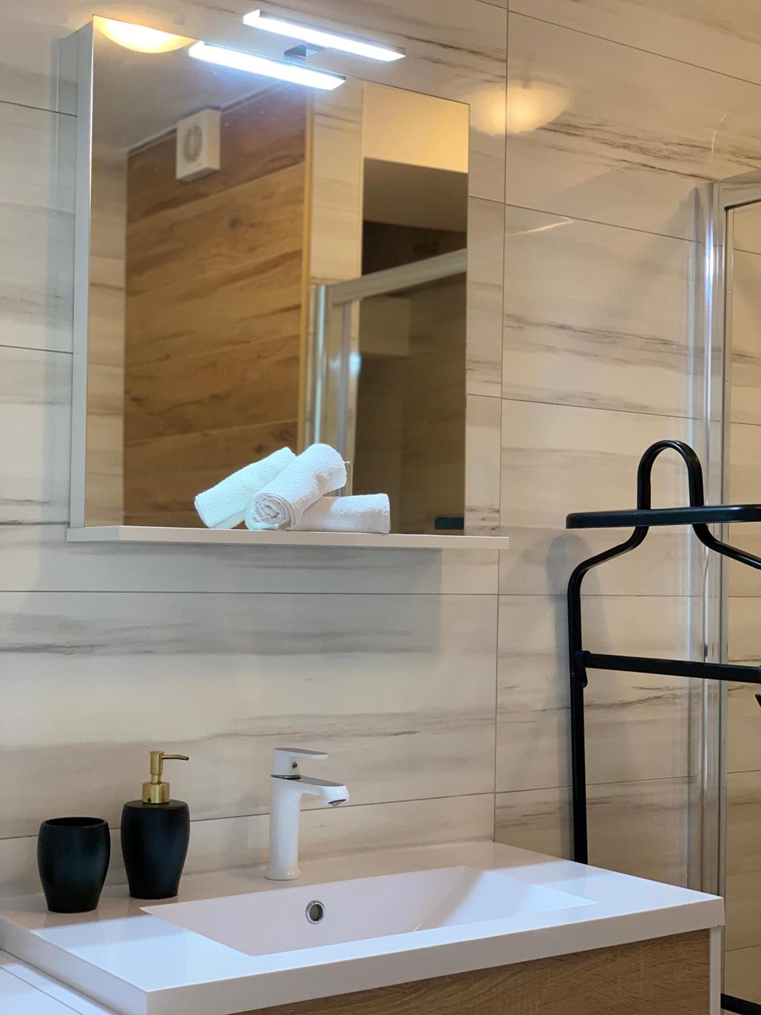 Adriatic Vista - Adults Only Apartment